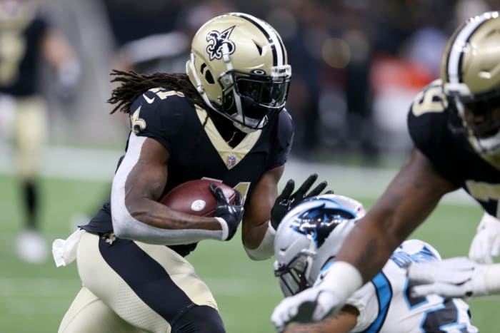 New Orleans Saints running back Alvin Kamara (41) runs against the Carolina Panthers. Mandatory Credit: Chuck Cook-USA TODAY Sports